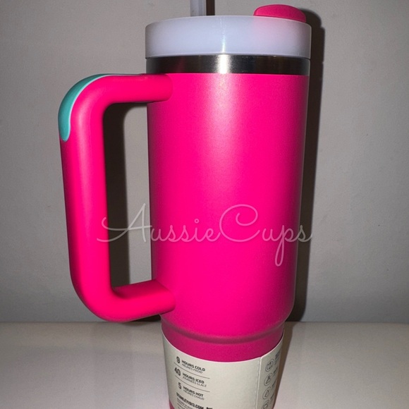 Stanley Passion Pink 30 oz Quencher Tumbler, Hot Pink & Turquoise, Minor Flaws - Picture 5 of 15